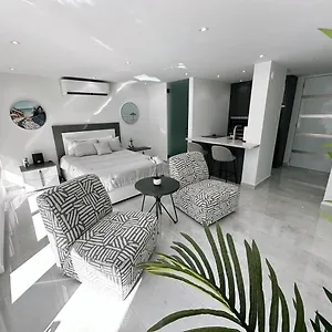https://coral-luxury-apt-l-ocean-front.sanjuanpuertorico-hotels.com